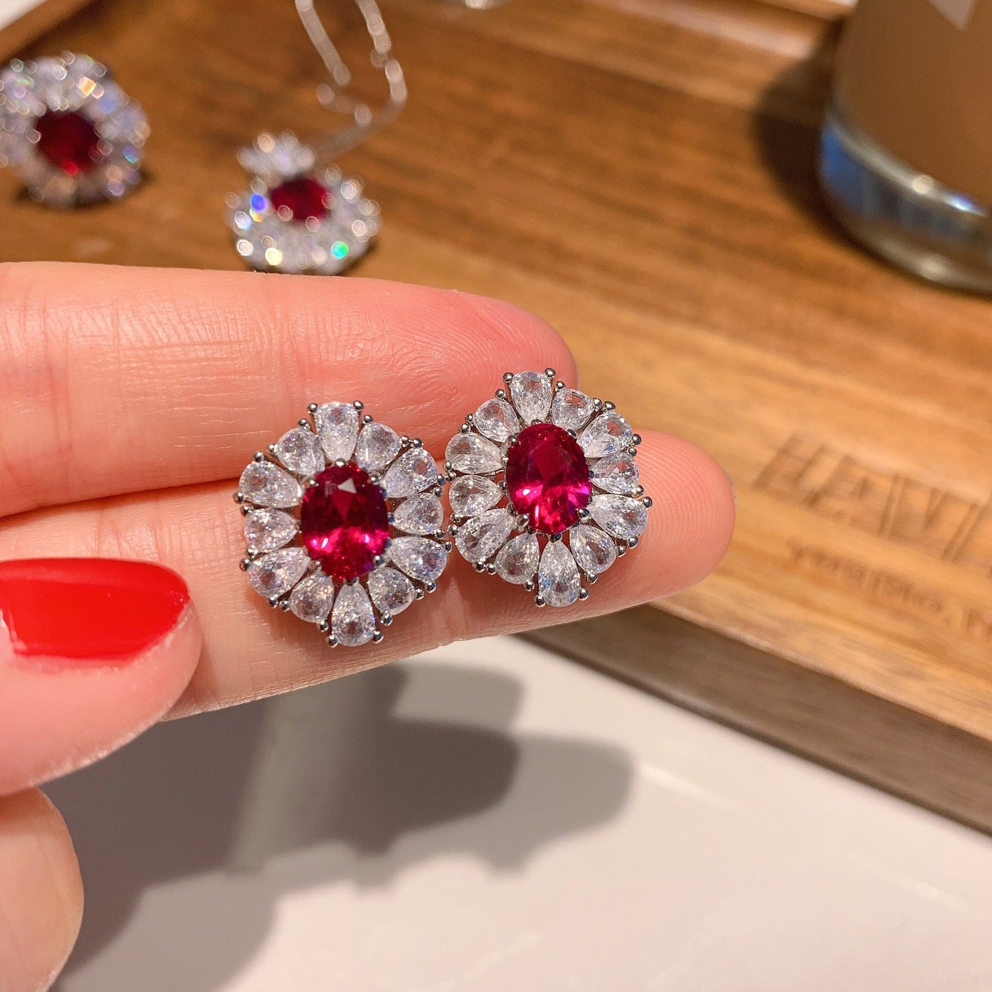 Red Pendent Set